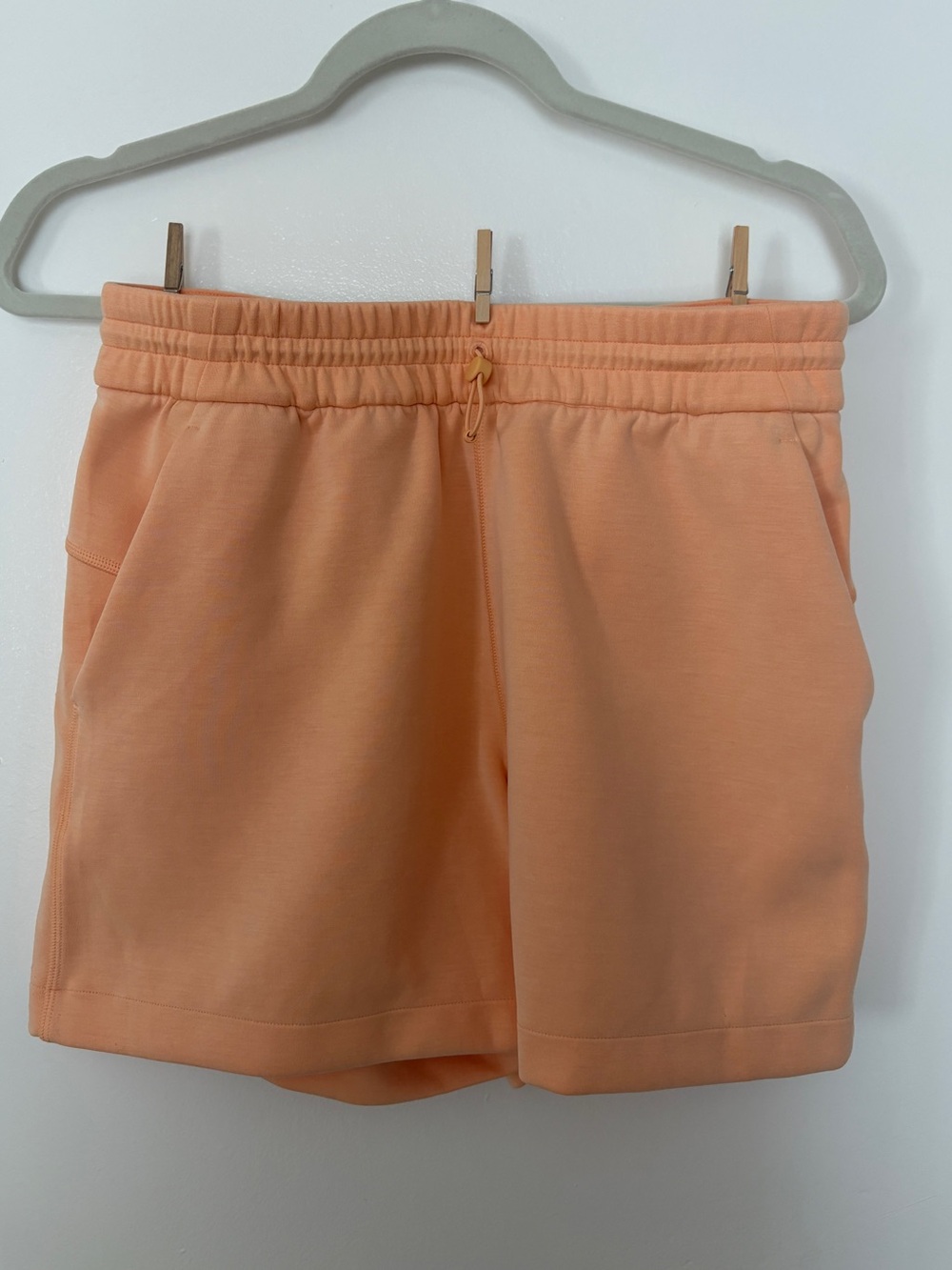 Lululemon Softstreme Shorts Size 6